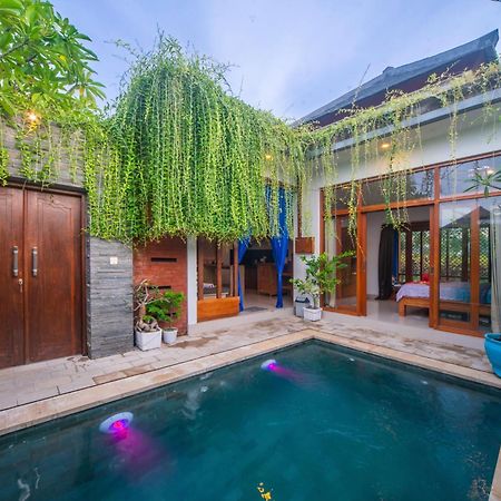 Villa Bluelove Seririt Banjar  Bagian luar foto